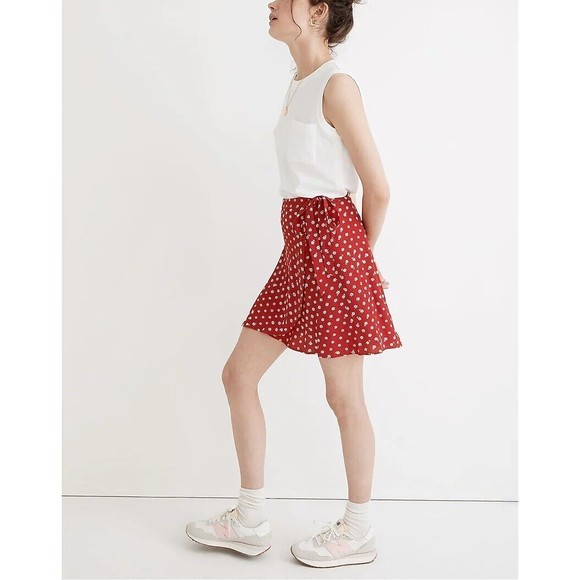 NWOT MADEWELL Red Wrap Mini Skirt in Bandana Flower - Picture 5 of 12